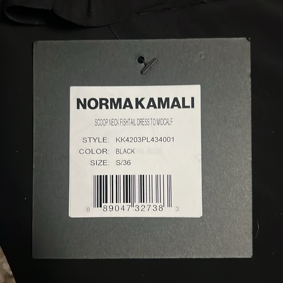 NORMA KAMALI NWT SCOOP NECK FISHTAIL DRESS TO MIDCALF - Picture 6 of 6